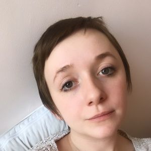 Meet your Posher, Chloë